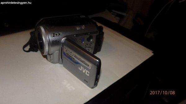 JVC 20 gb hdd-és videokamerám eladó, sajnos hibás lett, nem