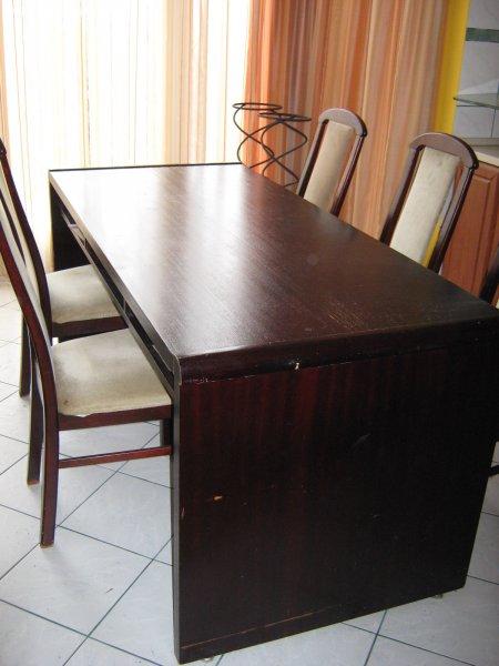 Tömörfa asztal  eladó