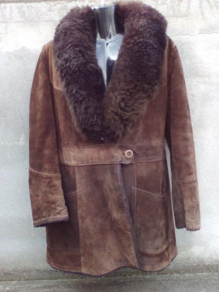 Barna sálgalléros velúr bunda/kabát 48-as műszőrme béléssel