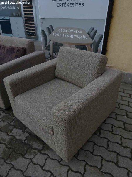 Bézs színű fotel, használt szállodabútor