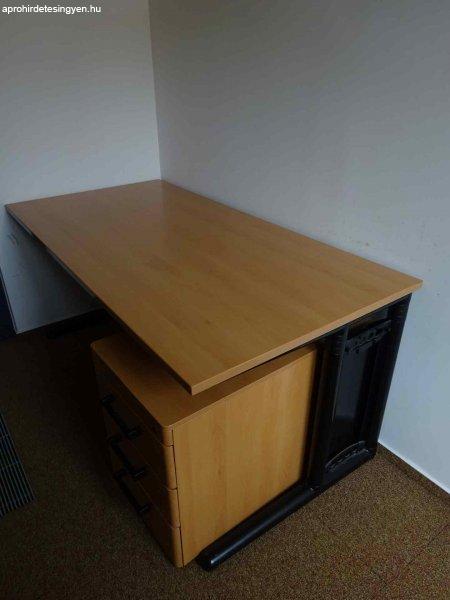 Steelcase íróasztal, számítógépasztal - 160x80 cm, has