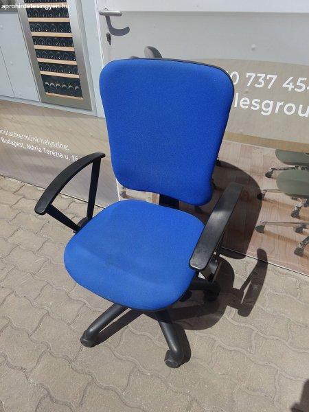 RIM forgószék, karfás, kék színű - minőségi használt szék