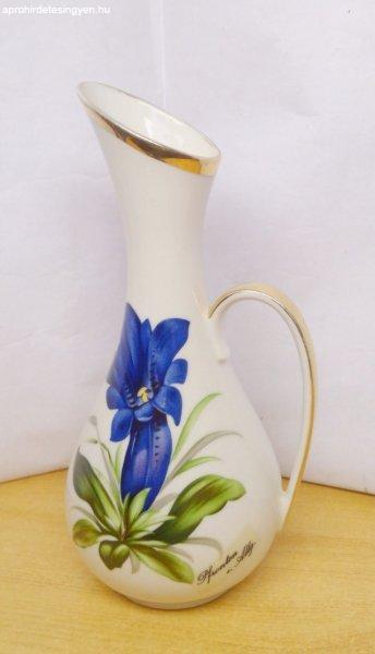 Art Deco füles váza kék színű Alpesi tárnics virággal