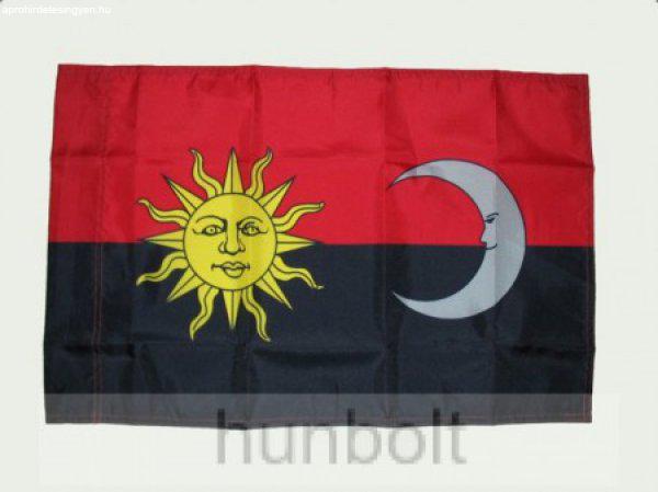Székely harci zászló, hurkolt poliészter, nyomott mintás kültéri
zászló. 90x150 cm