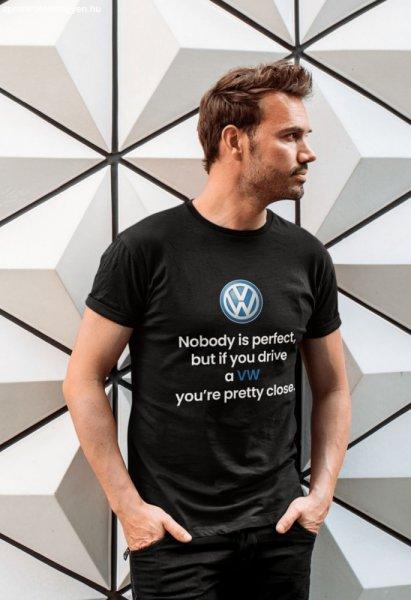 Nobody is perfect, but.. VW fekete póló
