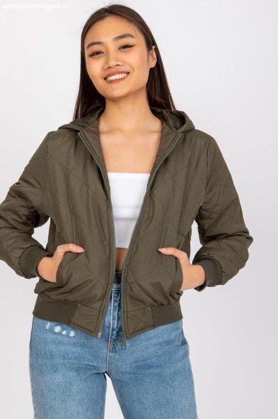 Larah rövid steppelt kapucnis kabát khaki színben