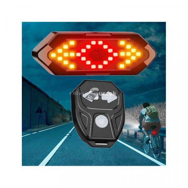 Akkumulátoros hátsó LED biciklilámpa, index, hang- és fényjelzés,
távirányítóval