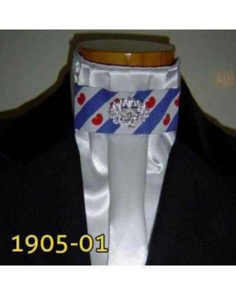 HB 1905-01  Fehér szatén nyakkendő fríz díszítéssel fényűző tűvel 
Lovas Nyakkendők