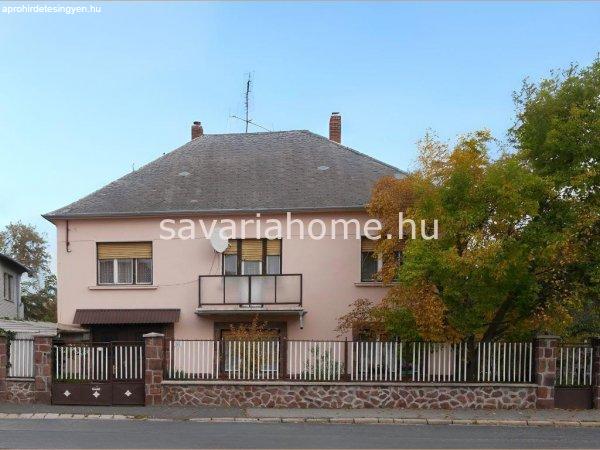Árcsökkenés!! Jó szerkezetű családi ház eladó Szombathely belvárosának
szélén!