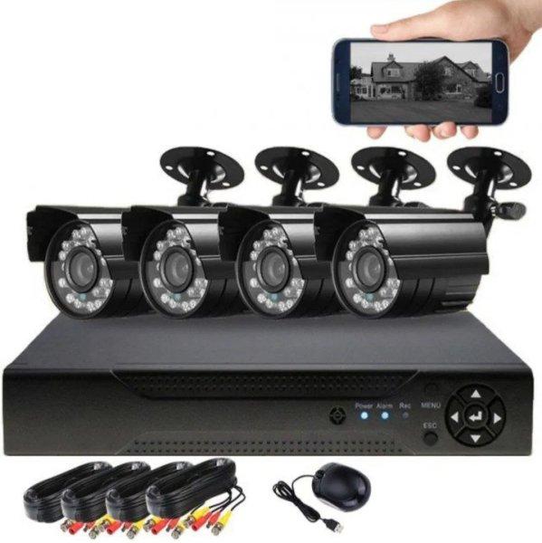 Komplett megfigyelő rendszer, 4 csatornás megfigyelő
központtal és 4 darab kamerával - IP66 védelemmel és 24
infravörös LED-del (BBV)