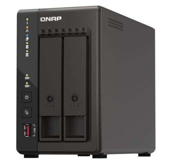 QNAP NAS 2 fiókos Celeron J6412 4x2,6GHz, 8GB RAM, 2x2500Mbps, 2xHDMI,
2xUSB3.2Gen2, 2xM.2 2280 PCIe Slot - TS-253E-8G