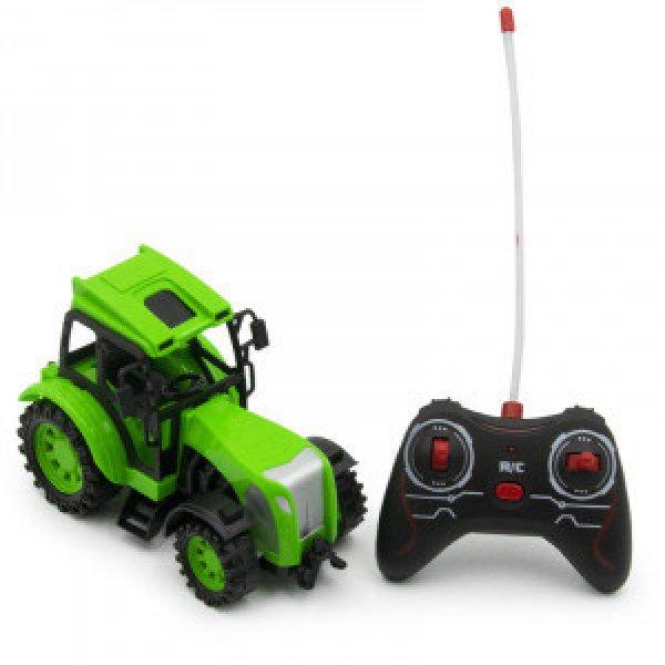 Távirányítós játék traktor