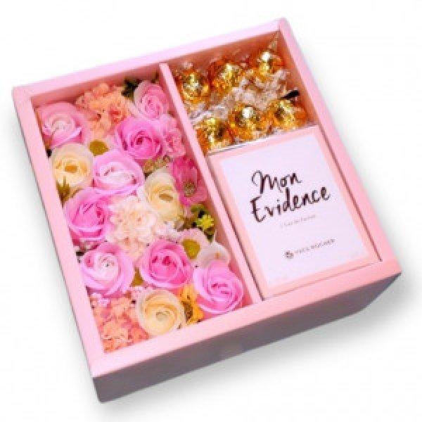 Boxenjoy - rózsaszín kocka desszert doboz - szappanrózsa, Lindor