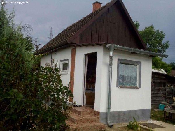 Debrecen  Pacikert utcai  felújított ház eladó!