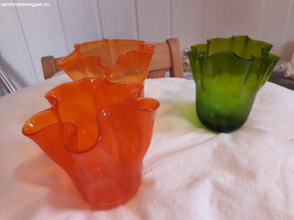Kézműves vázák
