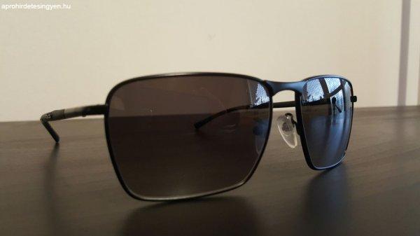 ELADÓ: Police napszemüveg - áron alul, pici hibával