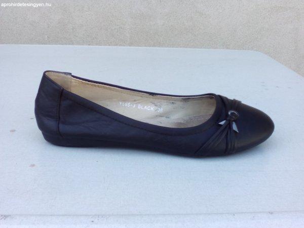 Fekete színű balerina cipő 38-as