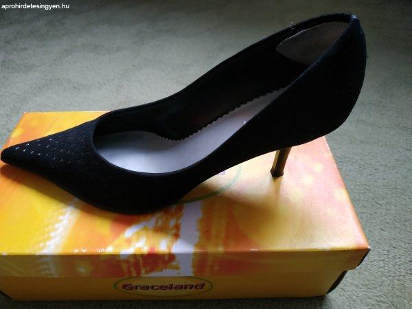 Női velur Graceland 39-es fekete alkalmi cipő alig használt