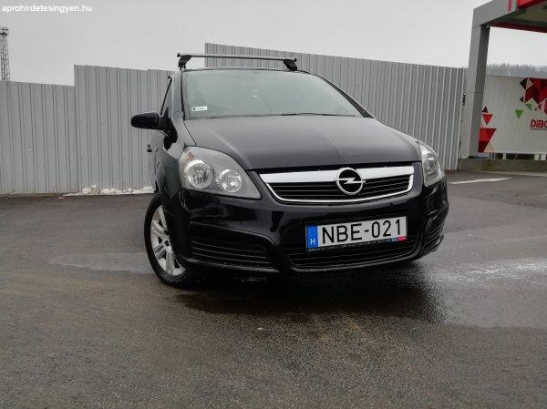 Opel Zafira B 1.9 CDTDI hibátlan