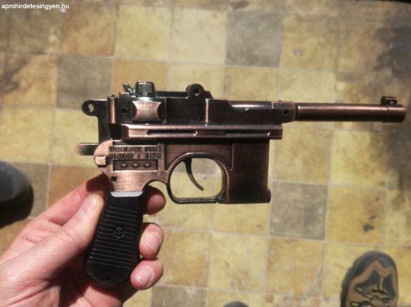 Mauser C96 pisztoly, asztali fém öngyújtó ritkaság eladó új!
