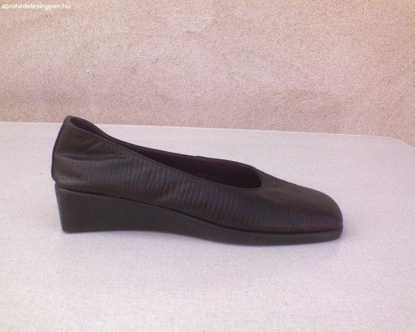 AEROSOLES Fekete Bőr Balerina cipő 39-es