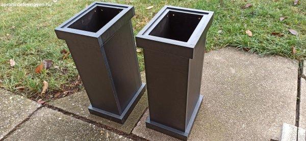 Fekete bútorlapból készült hangfal állvány páros