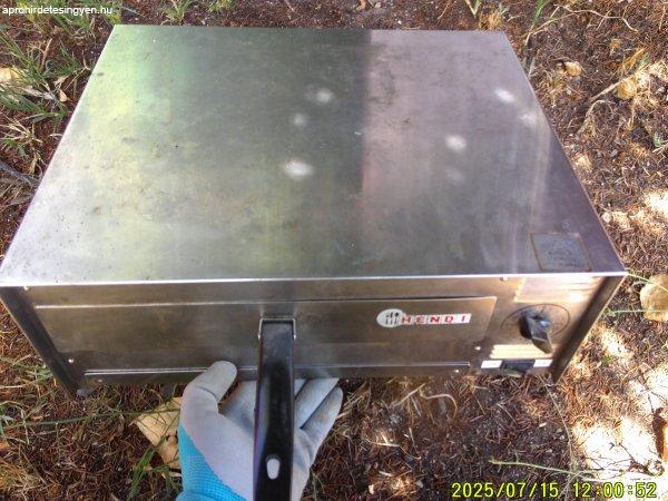 Pizzasűtő,régi 220V-ról üzemelő,1450W-os használt ál