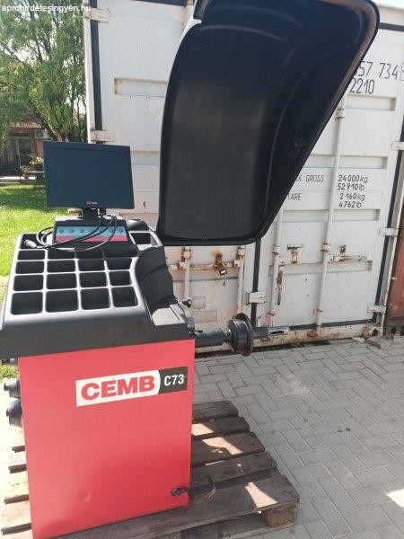 Használt CEMB kerékszerelő, centírozó gép