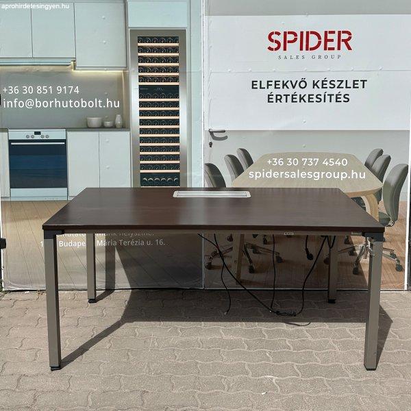 Steelcase íróasztal, sötétbarna, 160x80 cm, használt