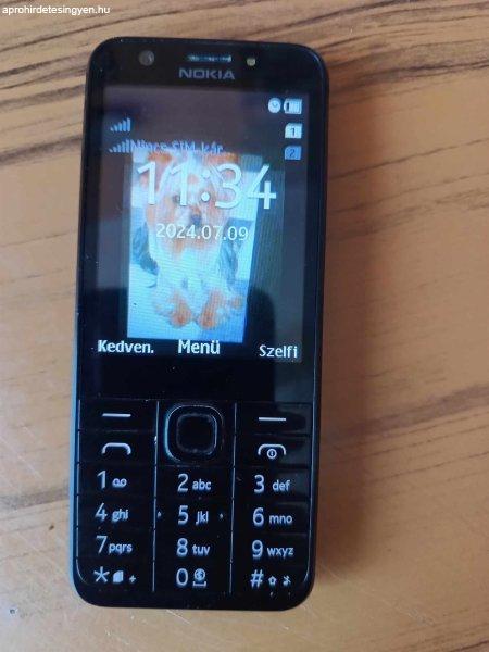 Keresek Nokia 230 telefont.