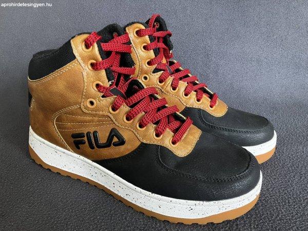 FILA Sneaker bélelt férfi 41-es cipő (új)