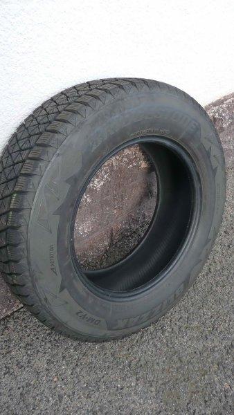 Bridgestone BLIZZAK LM005 215/70R16 téligumi szett eladó!