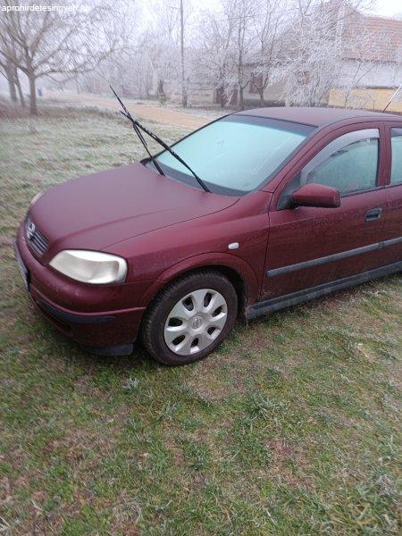 Opel Astra 1.2 GCC