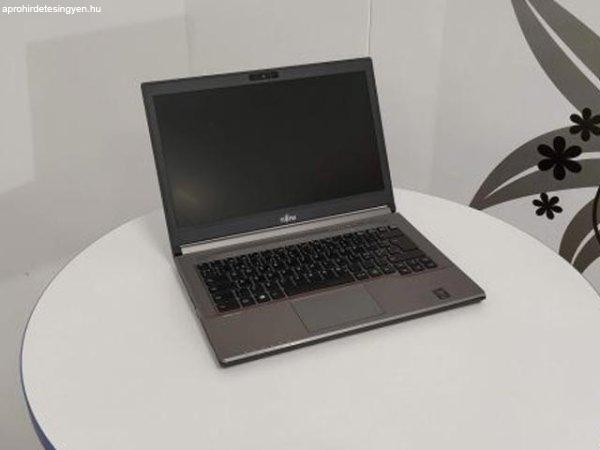 Használt notebook: Fujitsu Lifebook E744 -Dr-PC-nél