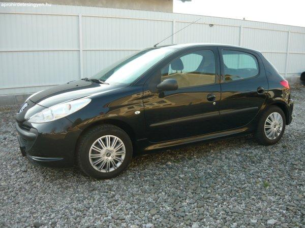 PEUGEOT 206+ 1.1 AC