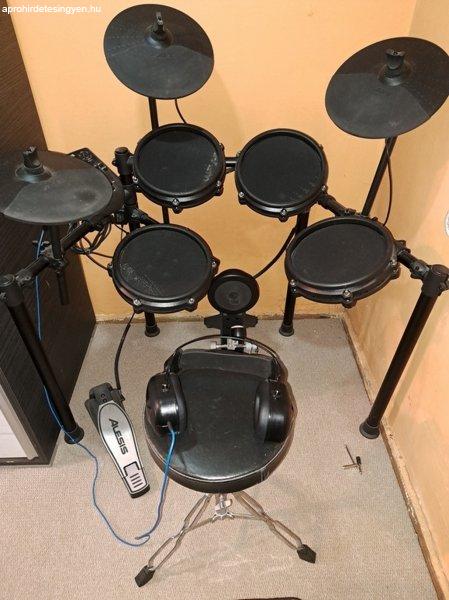 Fehérgyarmaton 120 ezerért ALESIS NITRO DRUM elektromos do