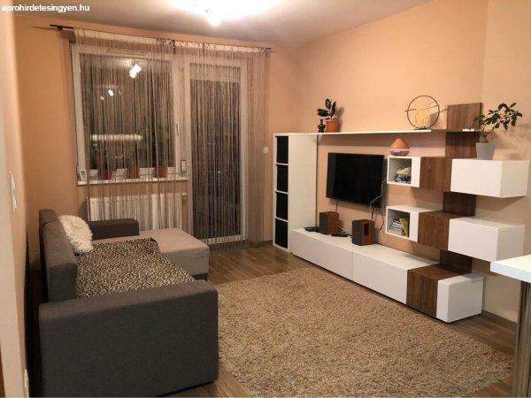 XIX. Széchenyi utcában 1 szobás lakás 120.000 kiadó