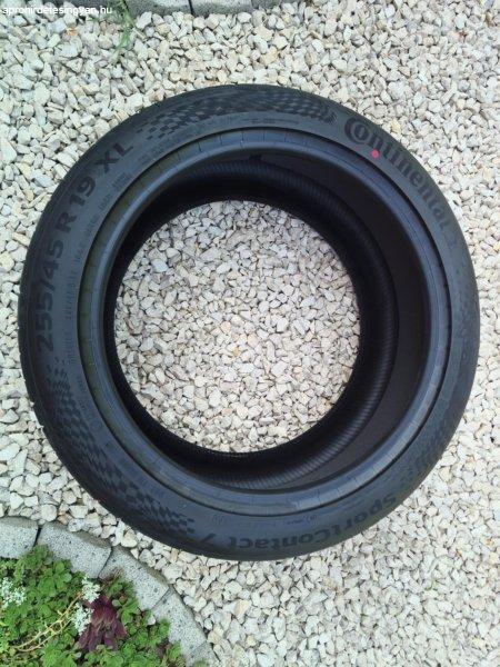 Continental Sport contact 7 255/45R19 4db nyári gumi