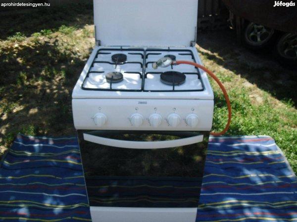 ZANUSSI 4-ÉGŐS PALACKOS SZÉP  GÁZTŰZHELY ELADÓ!