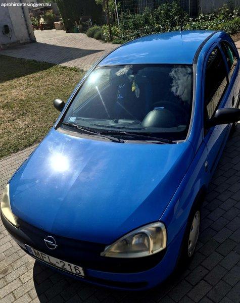 Eladó Opel Corsa C 1.0 – Megbízható, takar