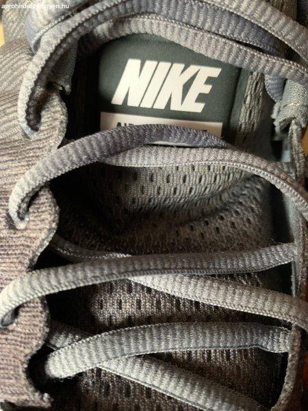 Nike sport cipő
