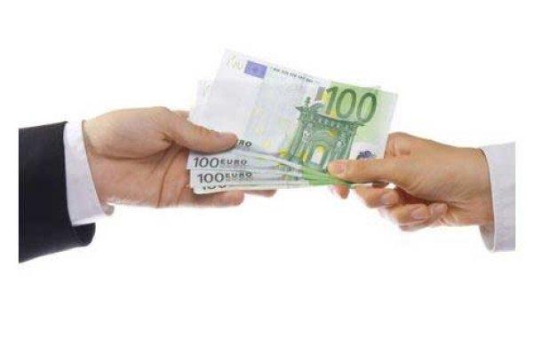 Gyorskölcsönért vegye fel a kapcsolatot cégünk e-mail c