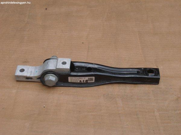 VW Golf 7 Skoda Audi A3 Motor tartó Bak 5Q0199855AD 2013-t?