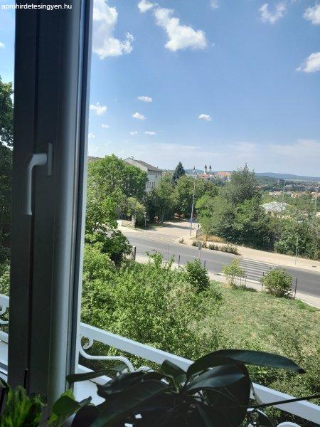 Folytassa nyaralását az otthonában!Veszprémben 56m2 lak?