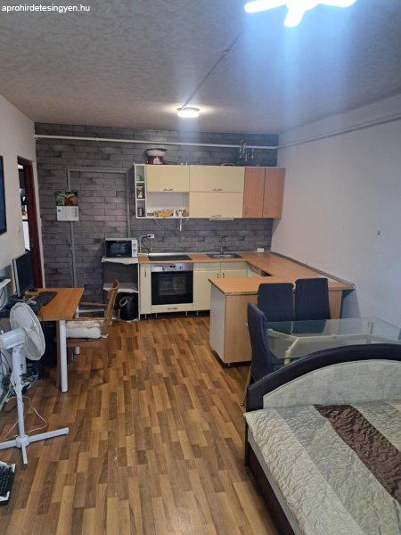 Szekszárdon eladó lakás Csatáron