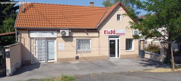 főútvonalon kiadó egy 40m2-s üzlethelyiség.