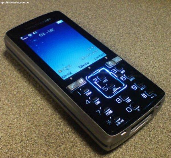 Hagyományos Nyomógombos mobil telefon szerviz javítás Sony E
