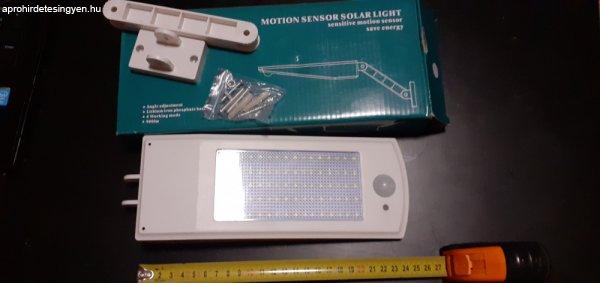 Napelemes Mozgásérzékelős LED Solar Mozgásérzékelő 900 lumen
(Ellenőrzött minőség)
