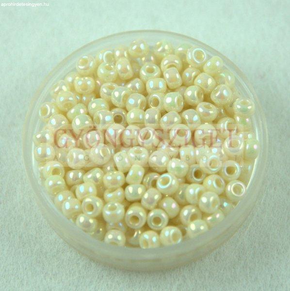 Miyuki kásagyöngy - 486 - Ivory Pearl Ceylon AB - méret:8/0