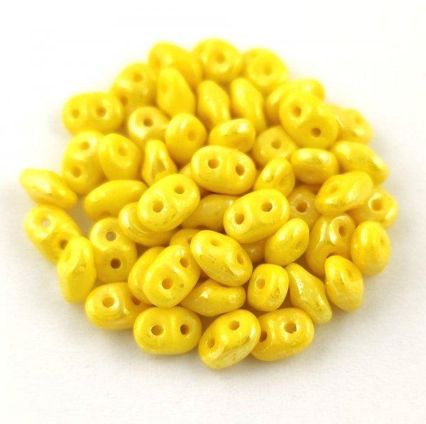 Superduo cseh préselt kétlyukú gyöngy - 2.5x5mm - Yellow Luster